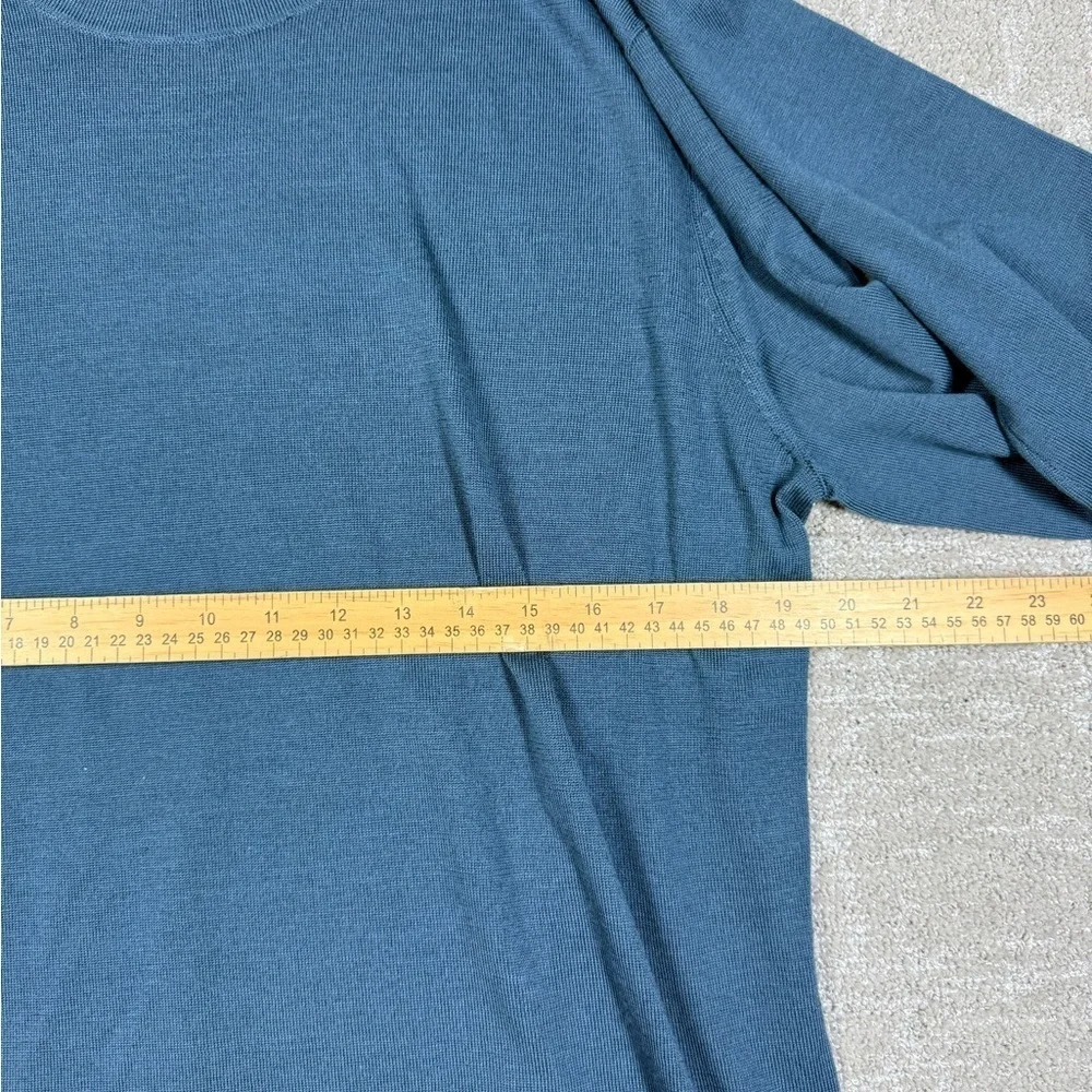 Banana Republic 100% Merino Wool Long Sleeve Crew Neck Sweater Size Large